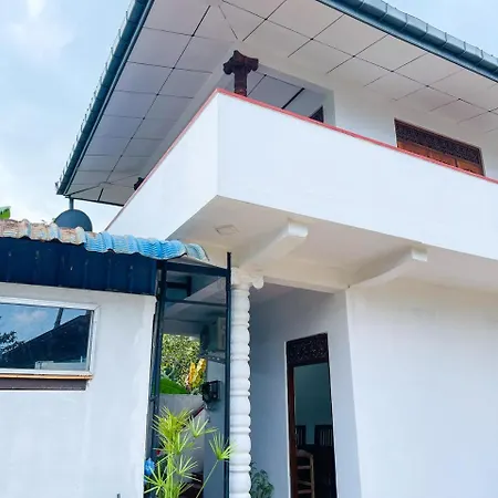 Shanika Guest & Villa Mirissa Exterior photo
