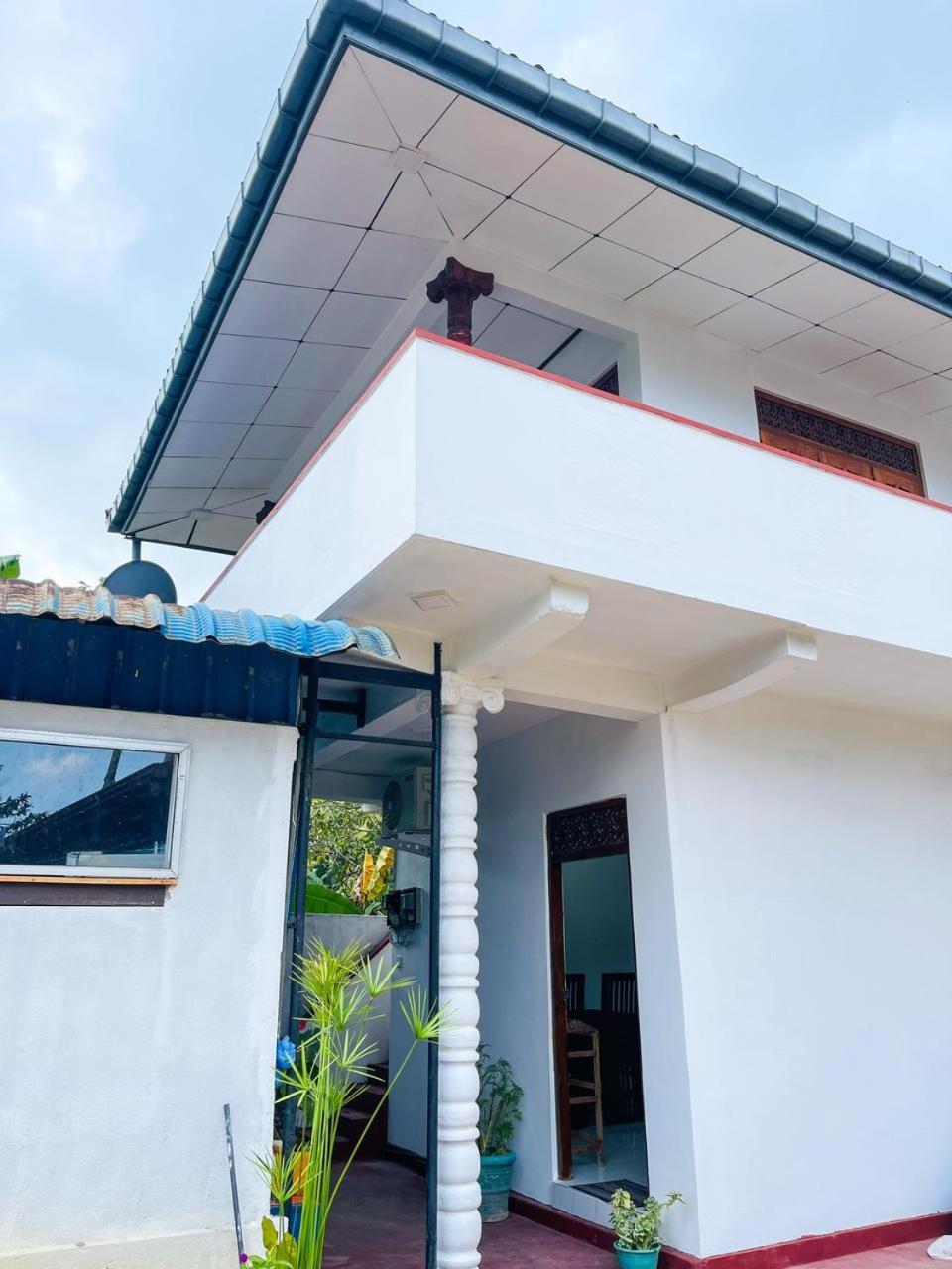 Villa Shanika Guest &